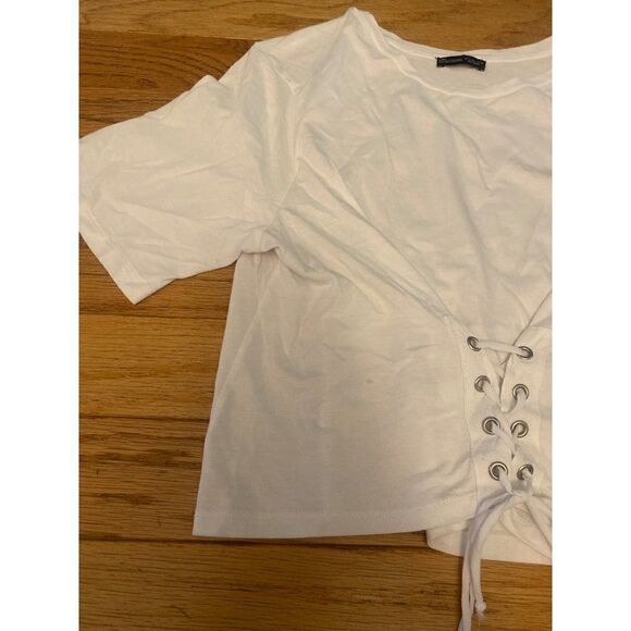 Zara women's white short sleeve cropped shirt with laced up tied front size lrg - Picture 2 of 8